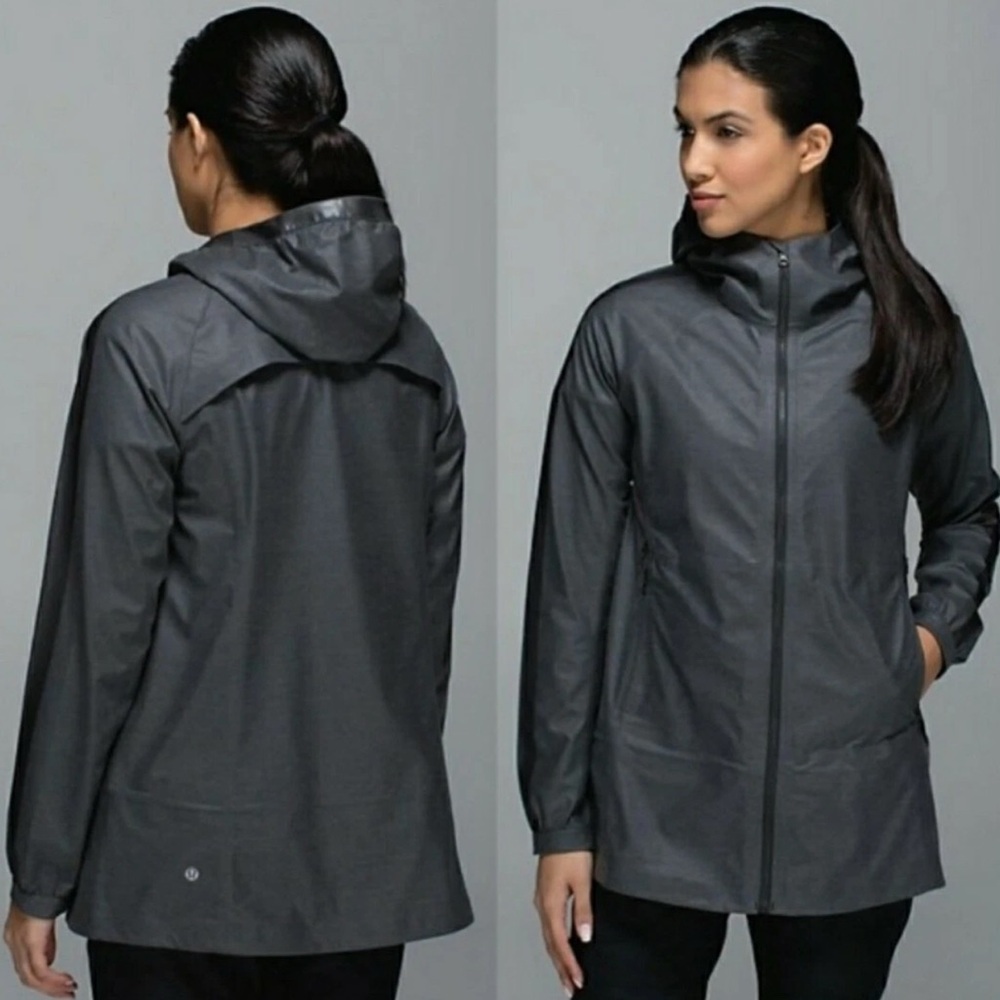 lululemon athletica Women's Hooded Rain Jacket in Charcoal Gray